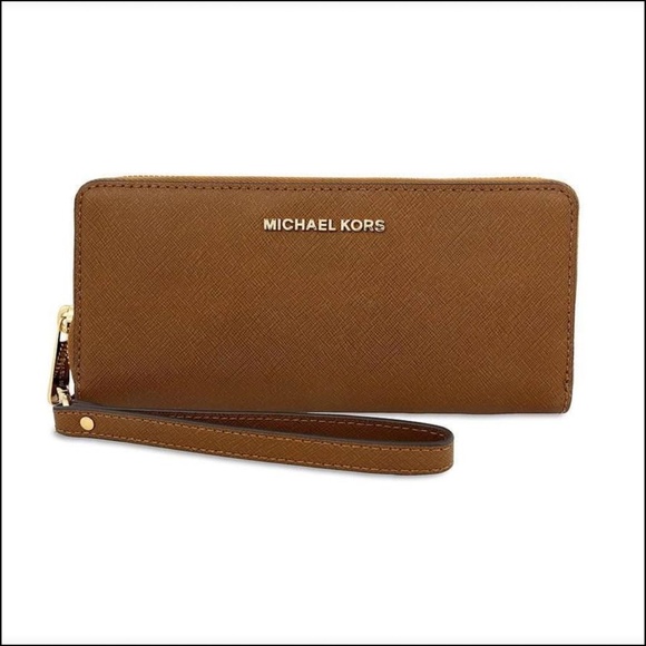 Michael Kors Handbags - Michael kors Jet Set Travel Large Saffiano Leather NWT